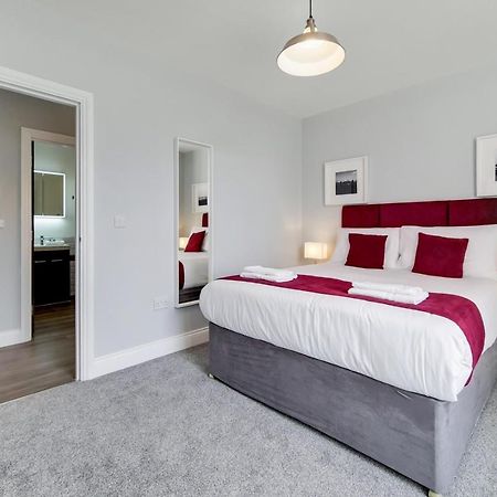 Roomspace Serviced Apartments - Brewers Lane Ричмънд Екстериор снимка